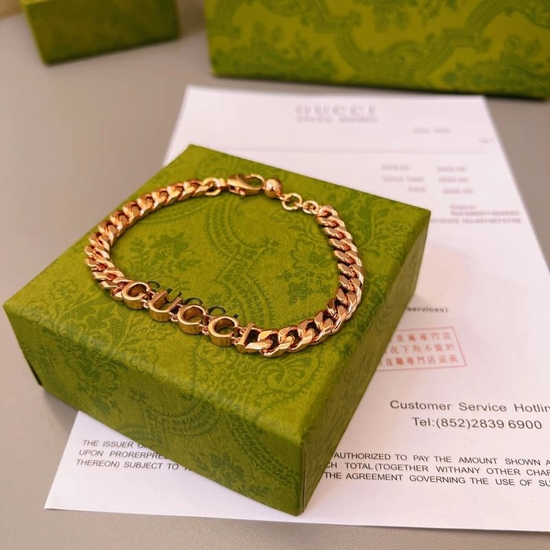Stylish Gucci Bracelets 245331