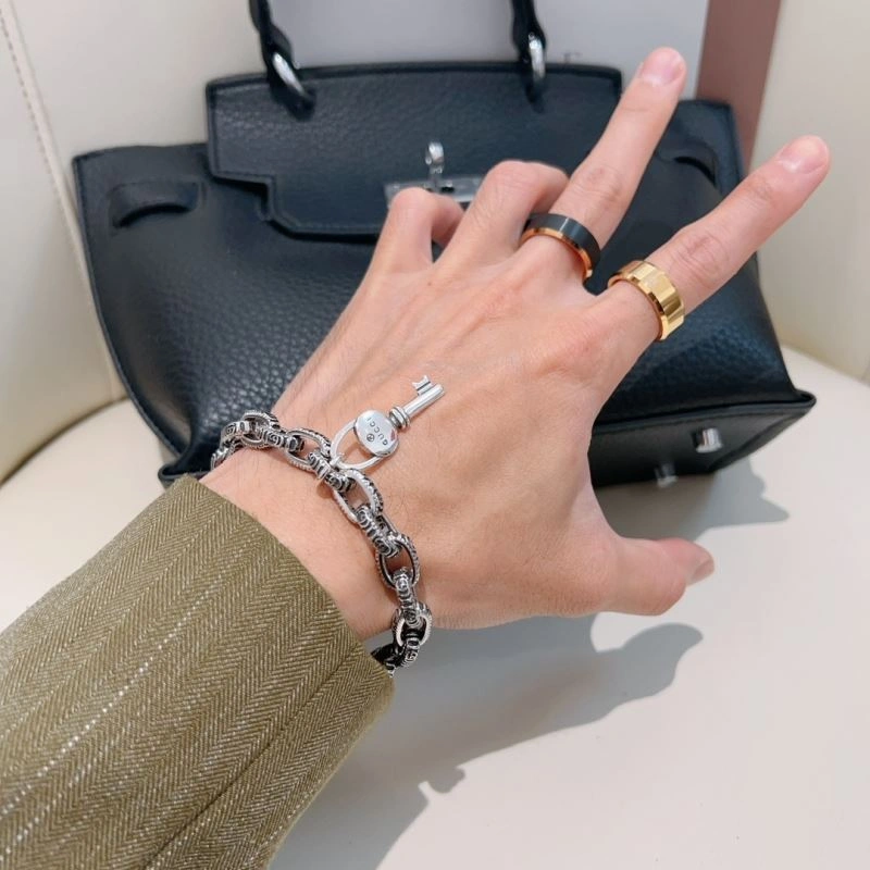Elegant Gucci Bracelets 245311