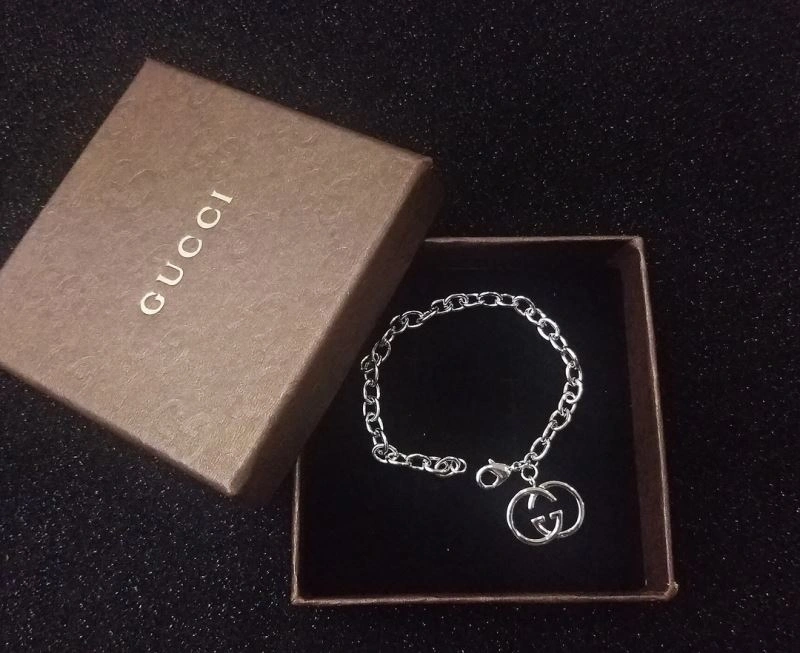 ComfortFit Gucci Bracelets 245299