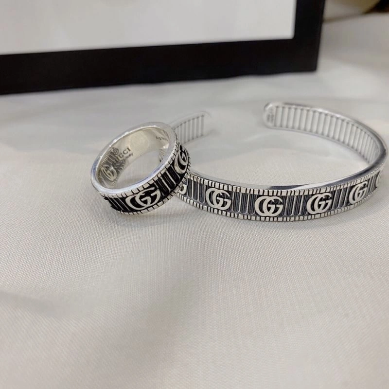 Chic Gucci Bracelets 245290
