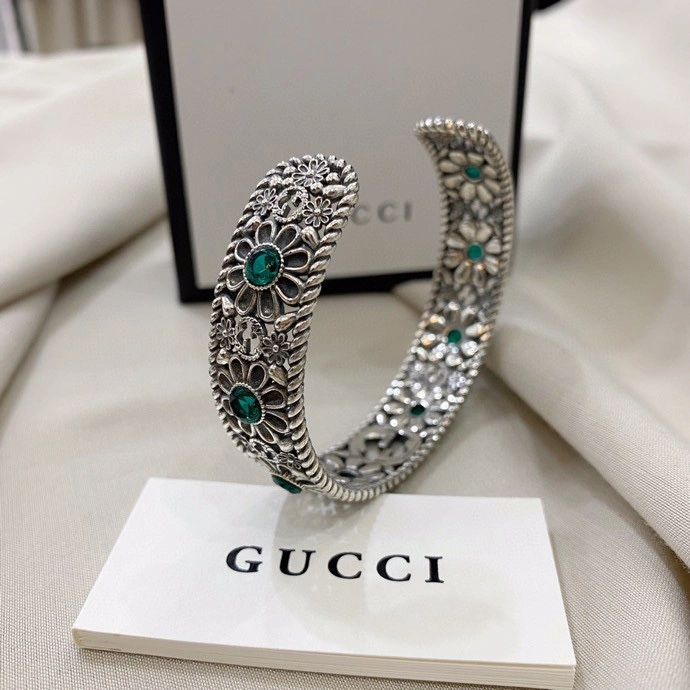 Gucci Bracelets Stylish 245275