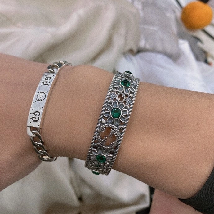 Gucci Bracelets Stylish 245275