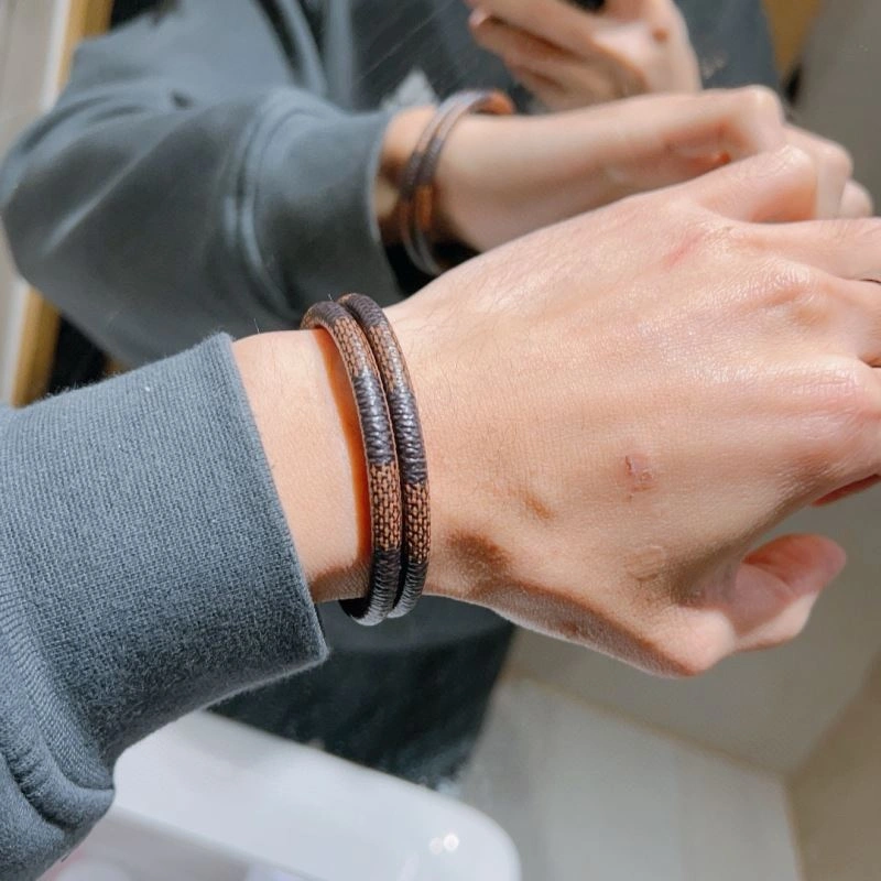 ZeroBulk Gucci Bracelets 245237
