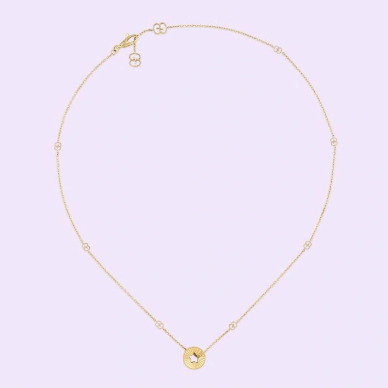 EyeCatching Gucci Bracelets 245240