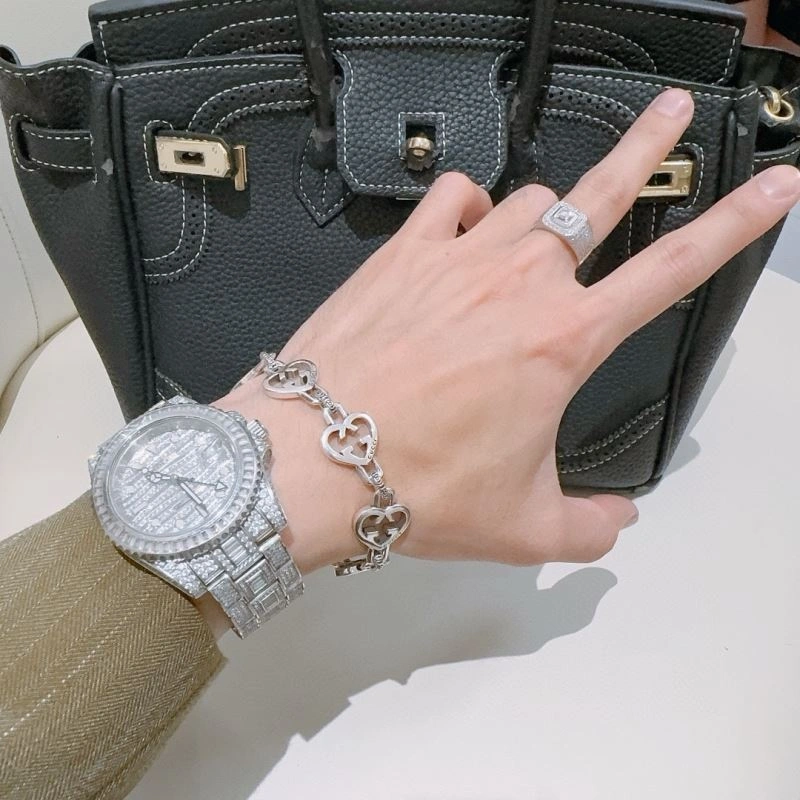 Bold Gucci Bracelets 245243