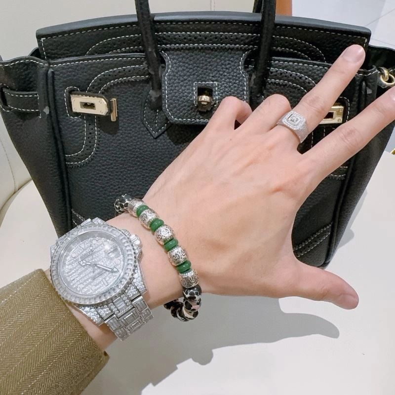 Compact Gucci Bracelets 245229