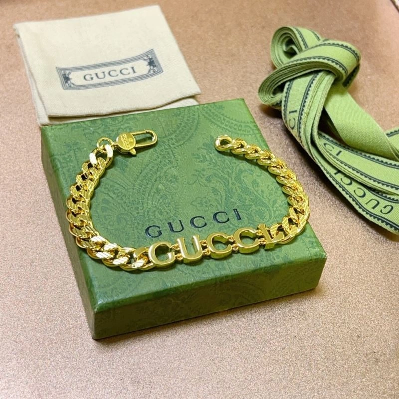 Effortless Gucci Bracelets 245181