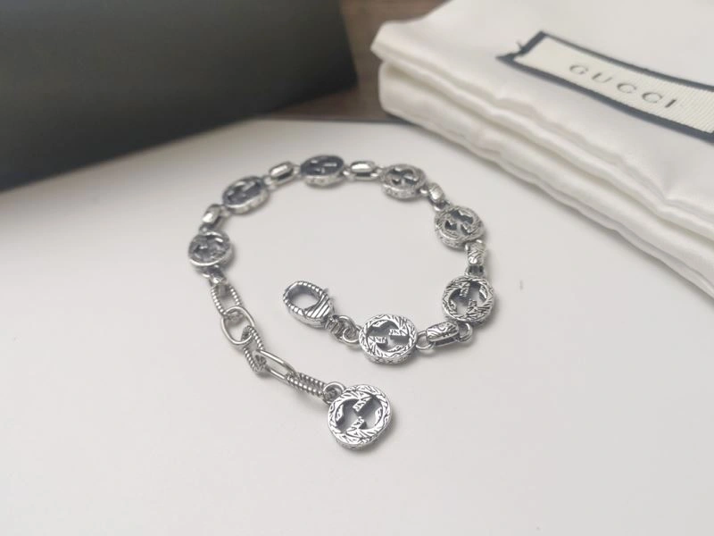 Breathable Gucci Bracelets 245207