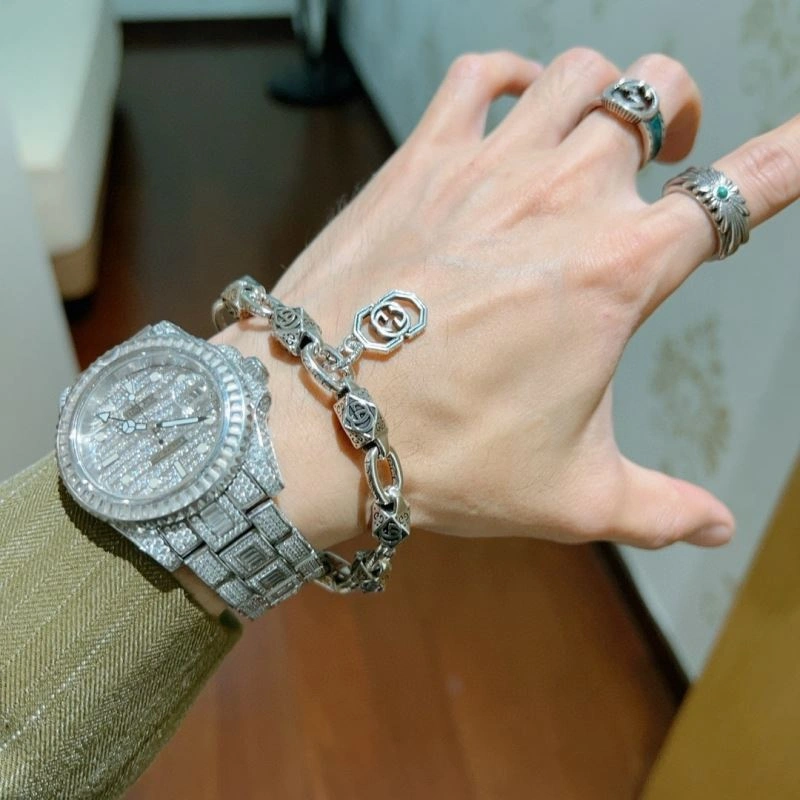 Breathable Gucci Bracelets 245202