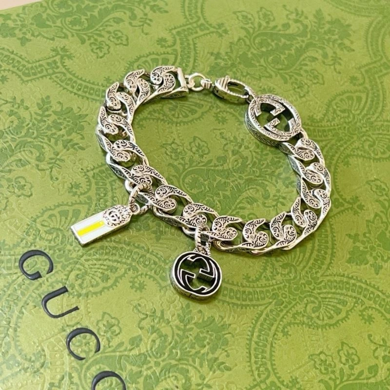 RelaxedFit Gucci Bracelets 245196