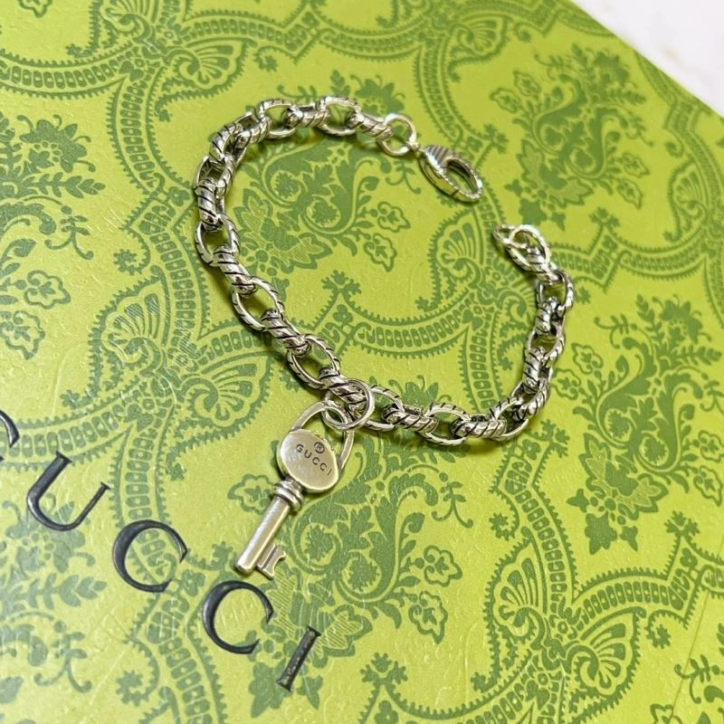 Attractive Gucci Bracelets 245172