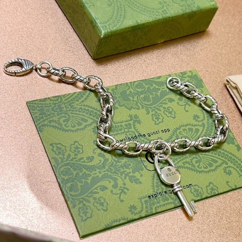 Attractive Gucci Bracelets 245172