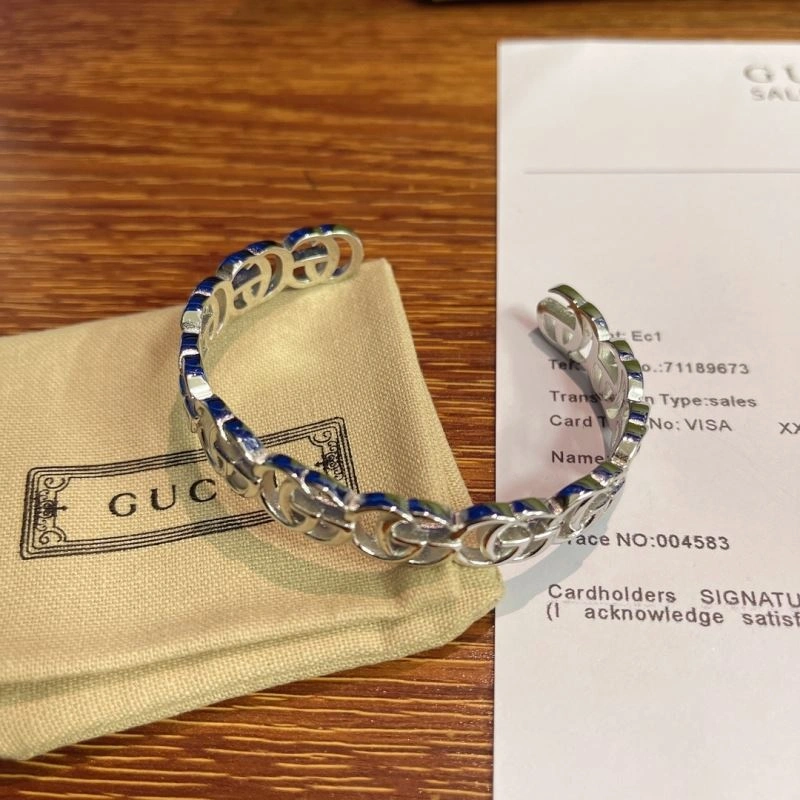 Lightweight Gucci Bracelets 244941