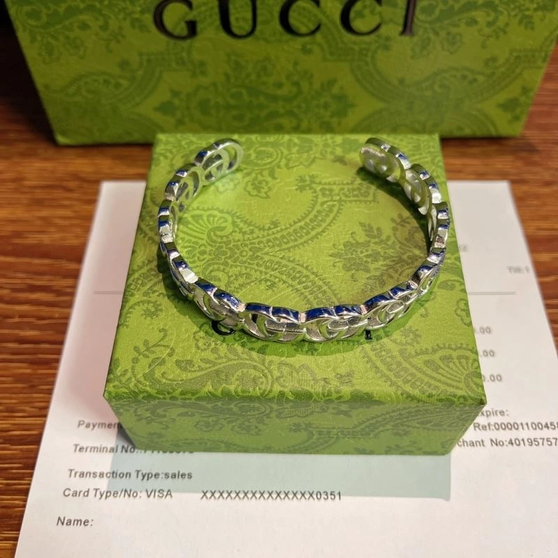 Lightweight Gucci Bracelets 244941