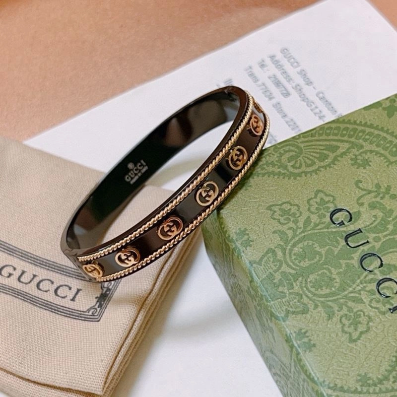 ZipUp Gucci Bracelets 244910