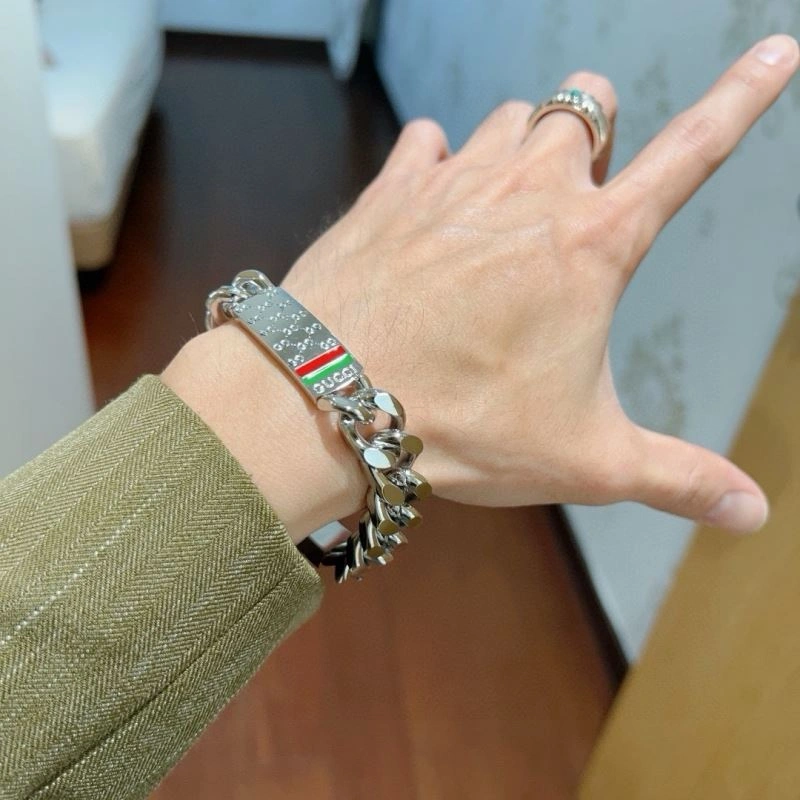Comfortable Gucci Bracelets 244874