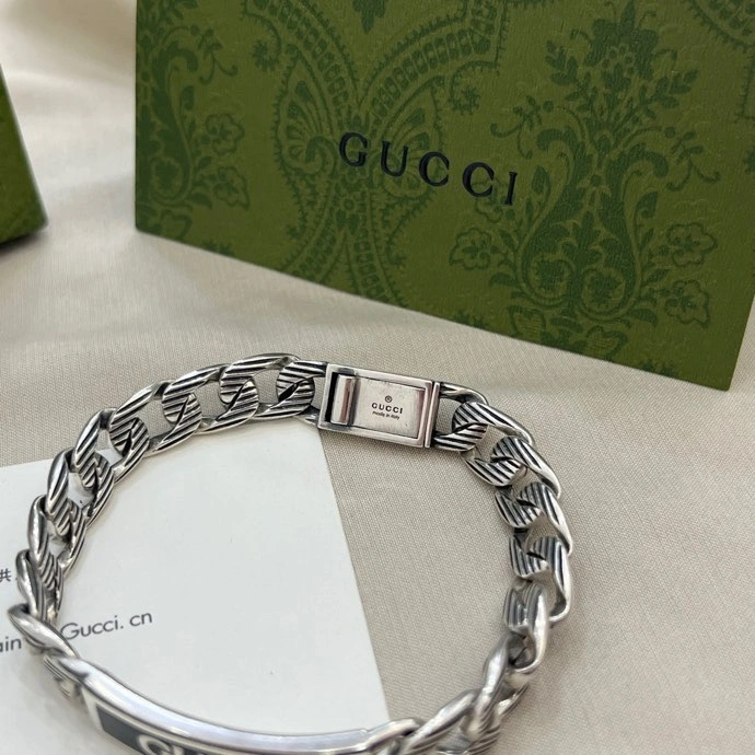 Modern Gucci Bracelets 244845