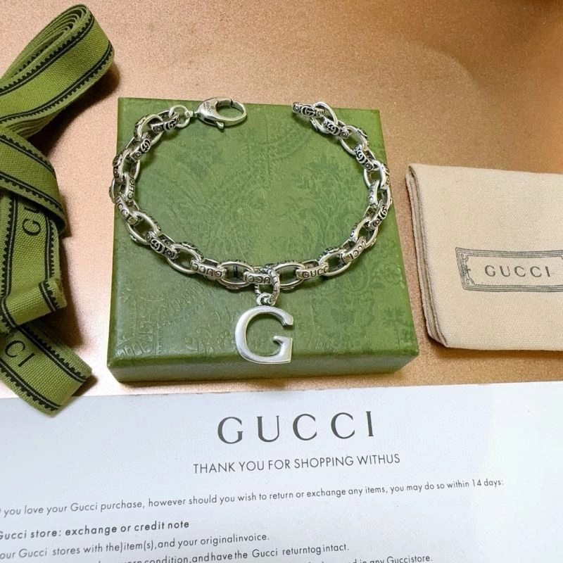 Cozy Gucci Bracelets 244850