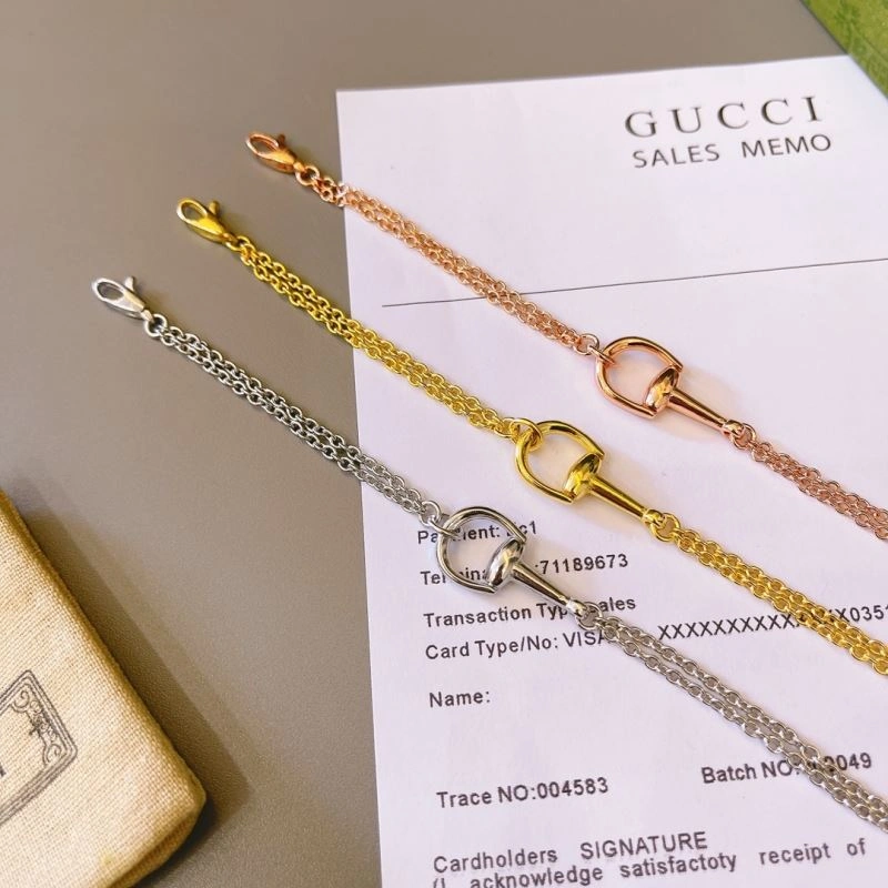 MoistureWicking Gucci Bracelets 244831