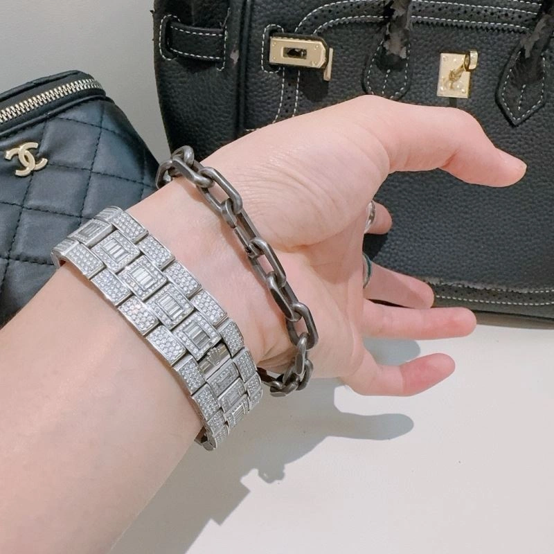 Trendsetting Gucci Bracelets 244803