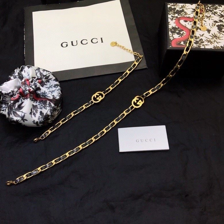 Effortless Gucci Bracelets 244661