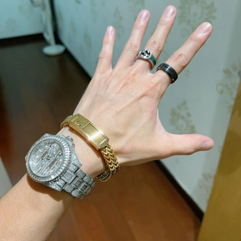 Stretchable Gucci Bracelets 244648