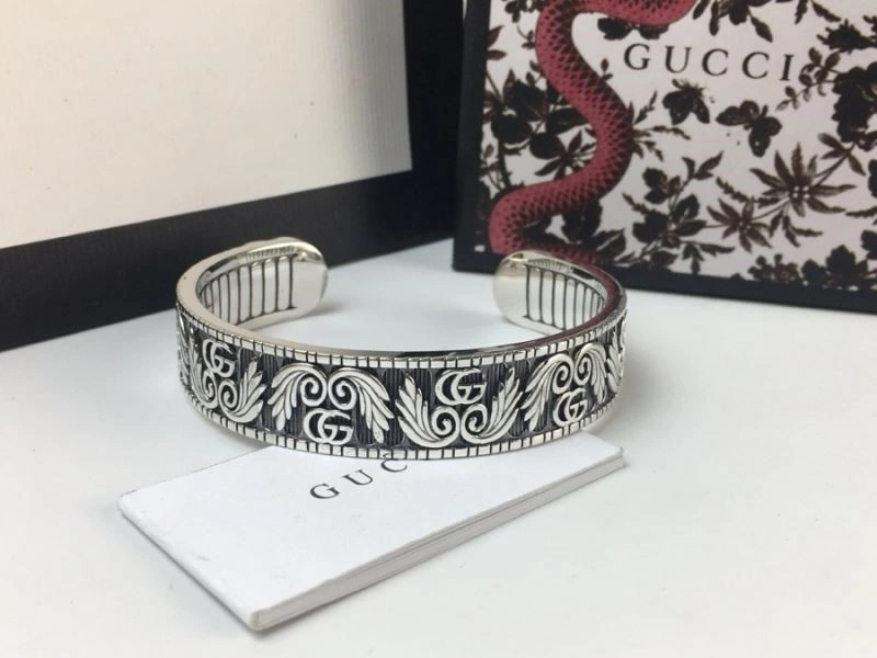 SmartChoice Gucci Bracelets 244643