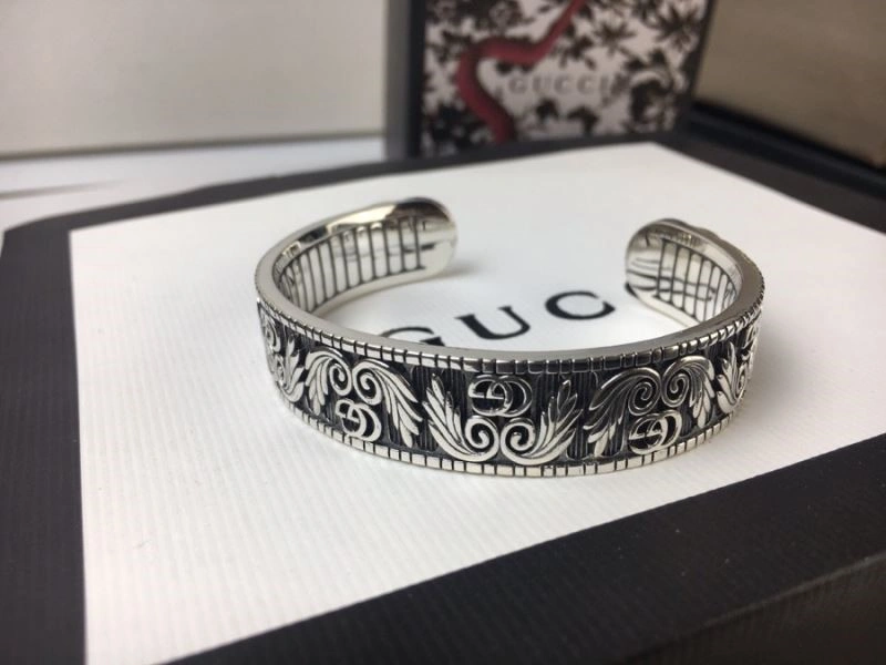 SmartChoice Gucci Bracelets 244643