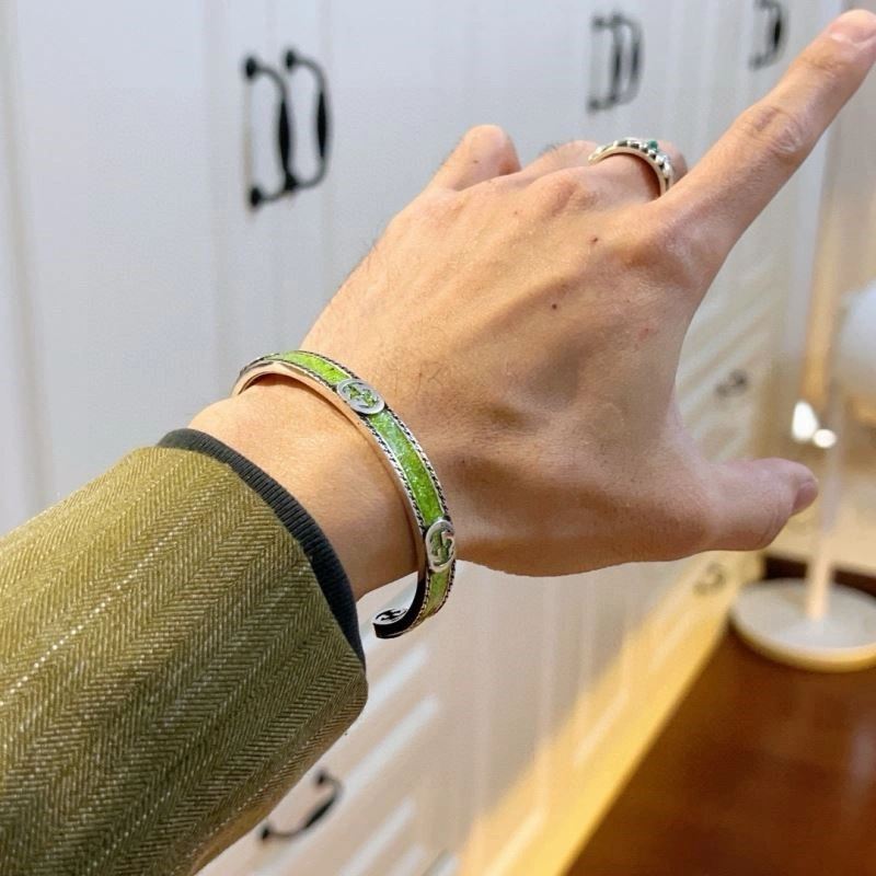 Contemporary Gucci Bracelets 244598