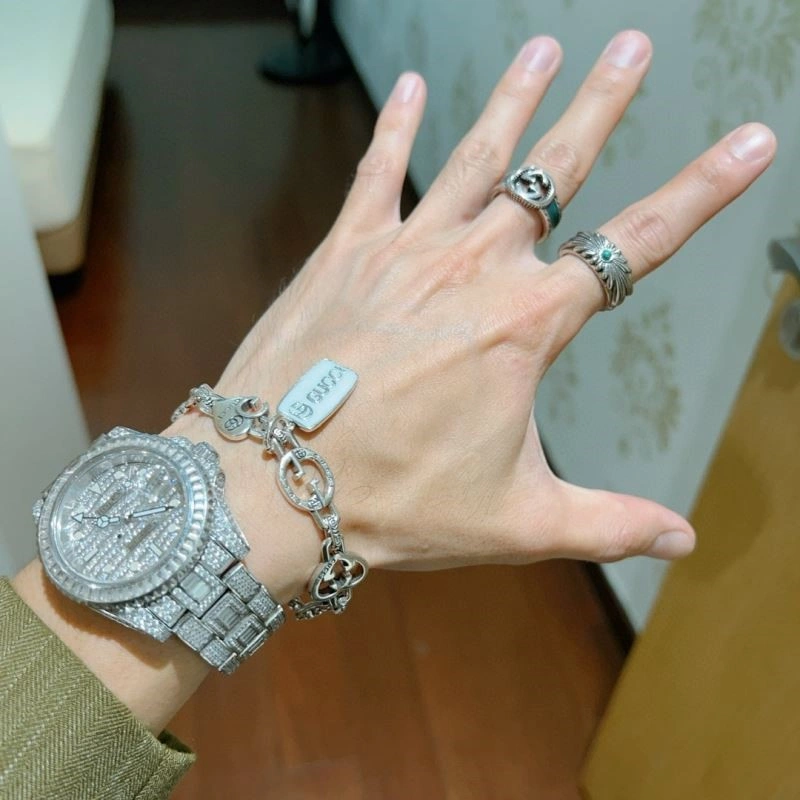 Gucci Bracelets UrbanChic 244617
