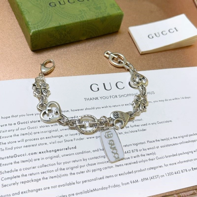 Gucci Bracelets UrbanChic 244617