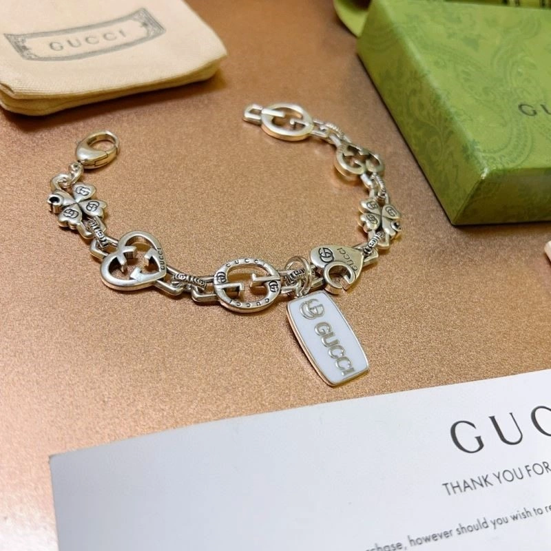 Gucci Bracelets UrbanChic 244617