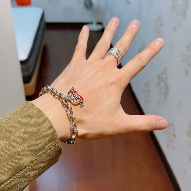 Minimalist Gucci Bracelets 244623