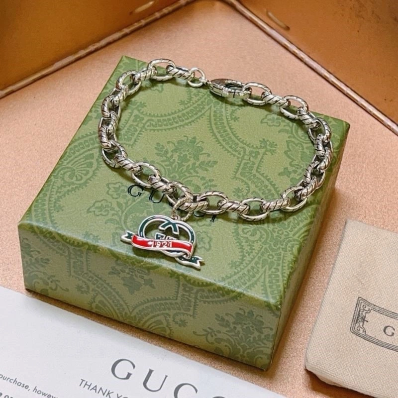 Minimalist Gucci Bracelets 244623