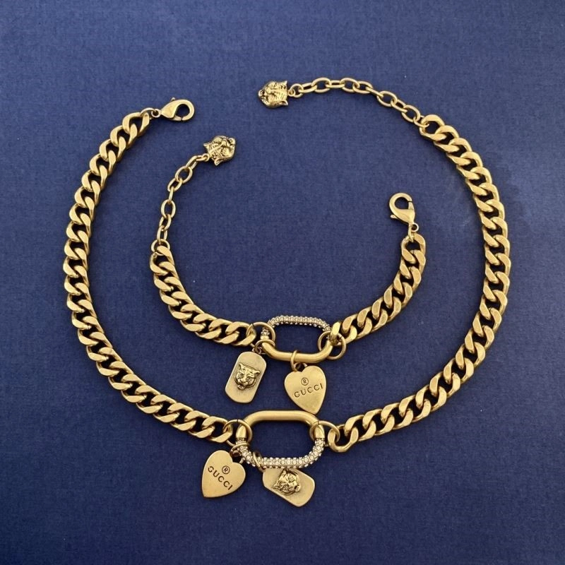 Chic Gucci Bracelets 244564