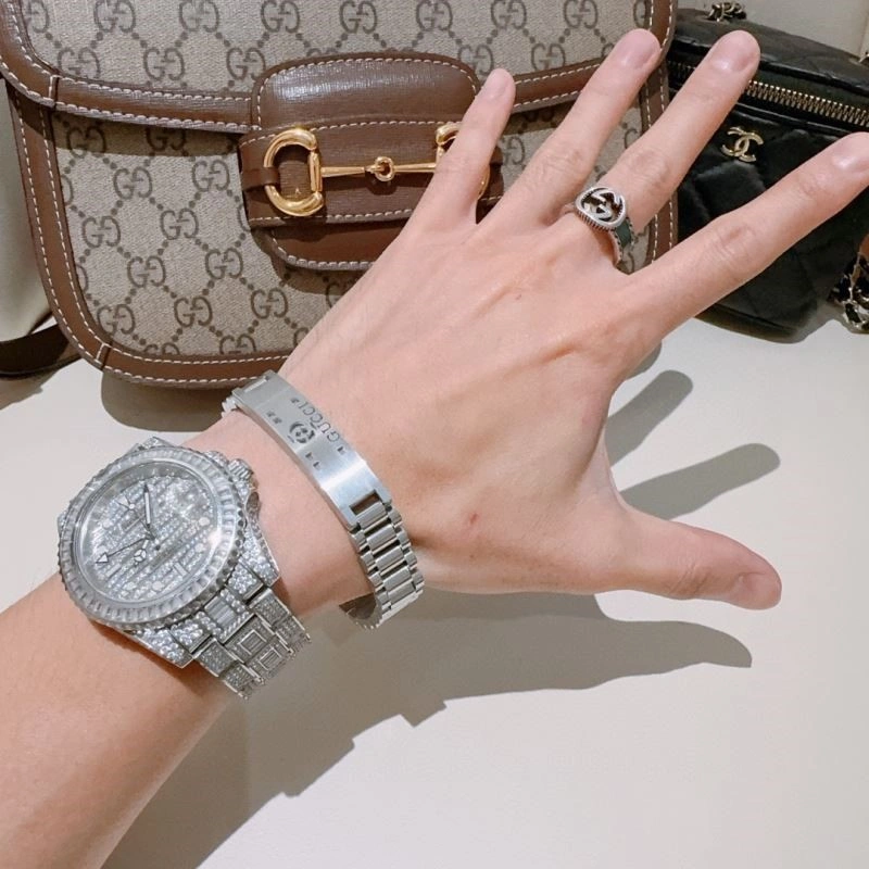 Gucci Bracelets Versatile 244566