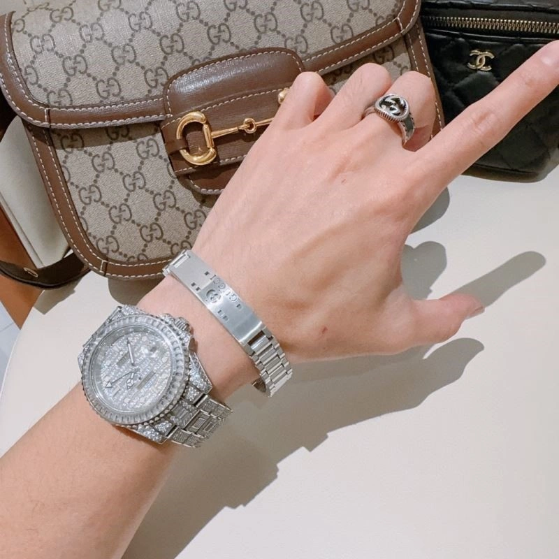 Gucci Bracelets Versatile 244566