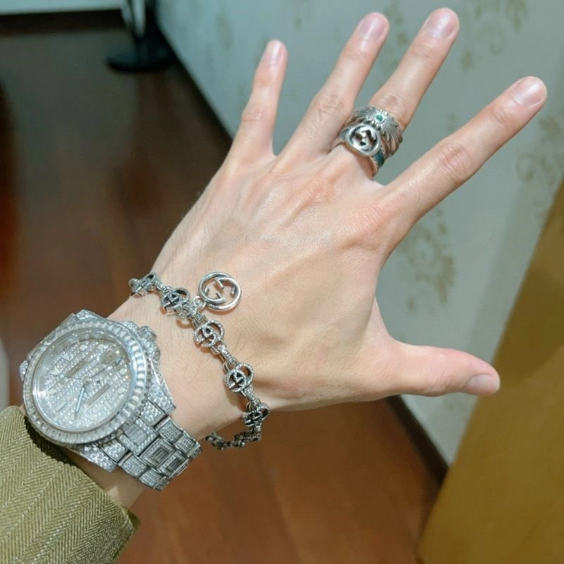 Versatile Gucci Bracelets 244451
