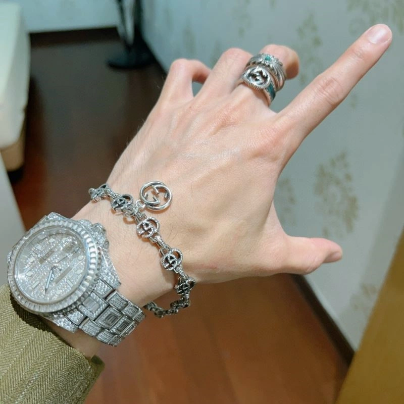 Versatile Gucci Bracelets 244451