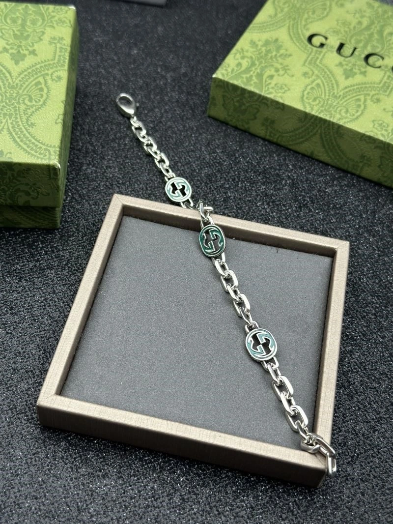 Comfortable Gucci Bracelets 244396
