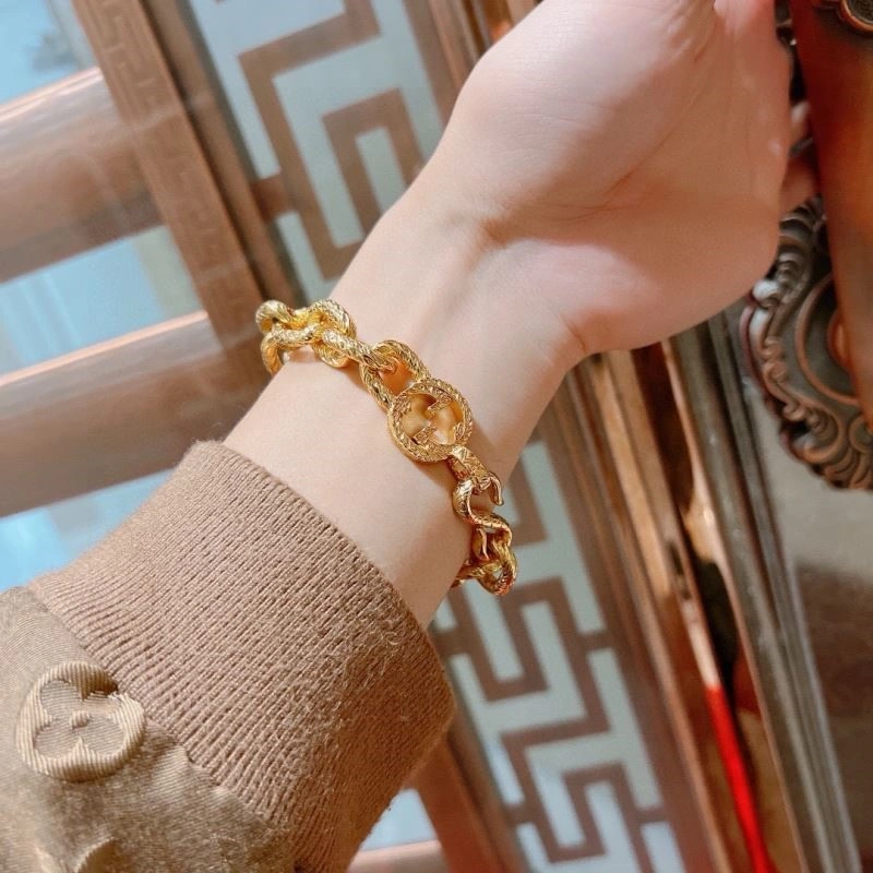 MultiPurpose Gucci Bracelets 244410