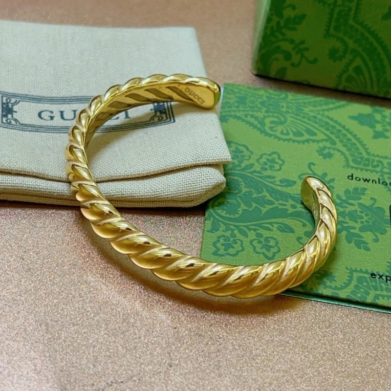 Tailored Gucci Bracelets 244361