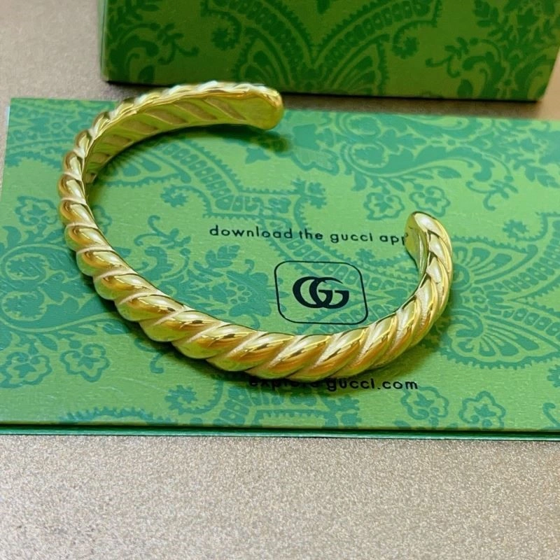 Tailored Gucci Bracelets 244361