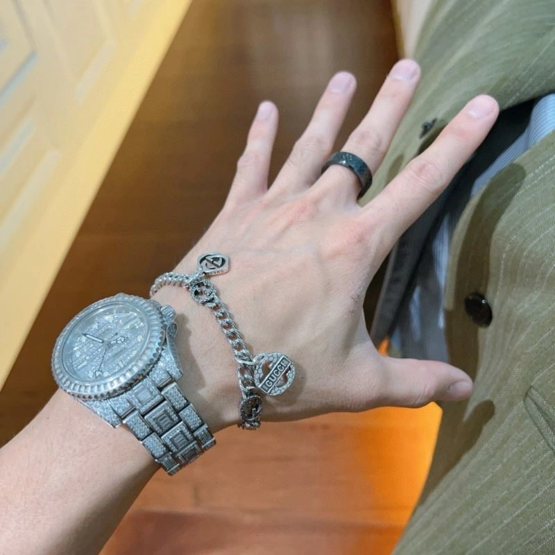 Breathable Gucci Bracelets 244354