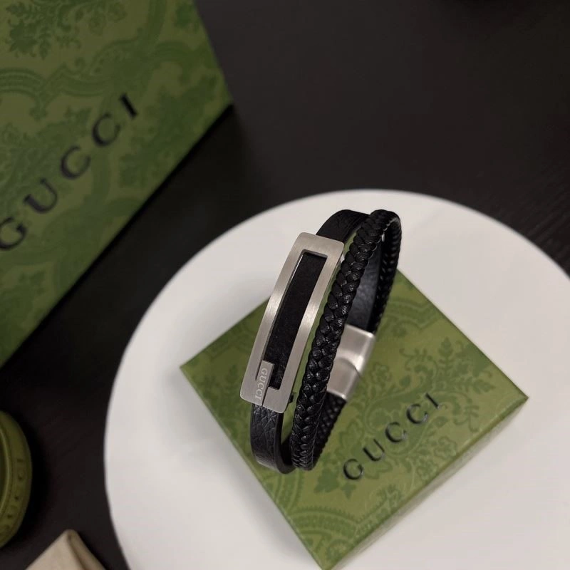 Gucci Bracelets Stylish 244356