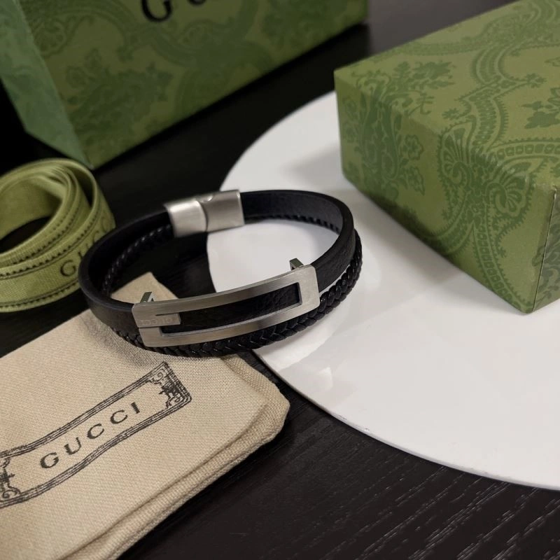 Gucci Bracelets Stylish 244356