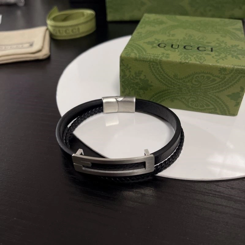 Gucci Bracelets Stylish 244356