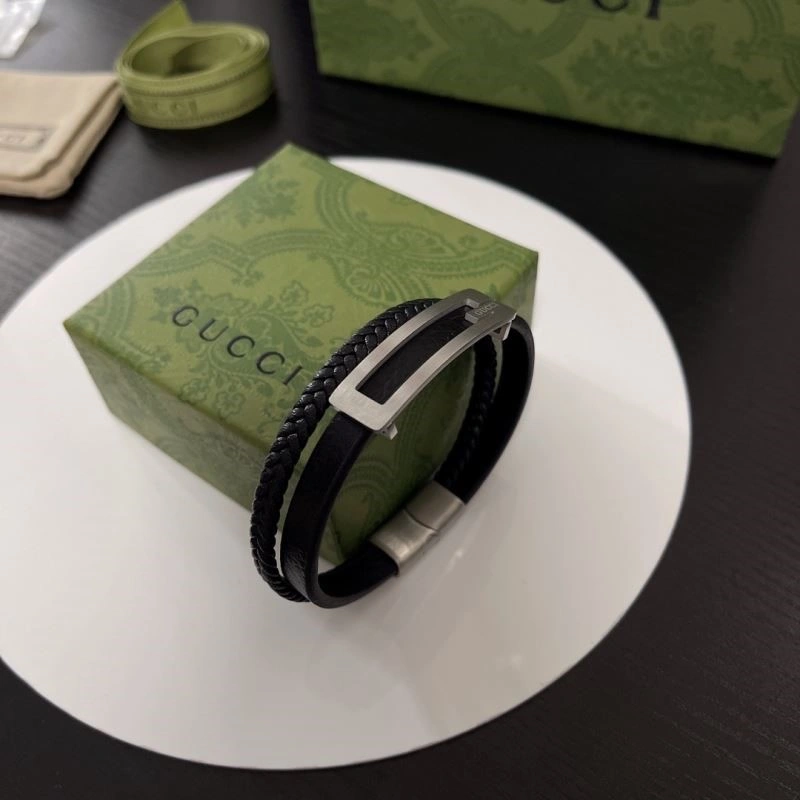 Gucci Bracelets Stylish 244356