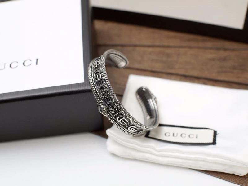 WeatherProof Gucci Bracelets 244149