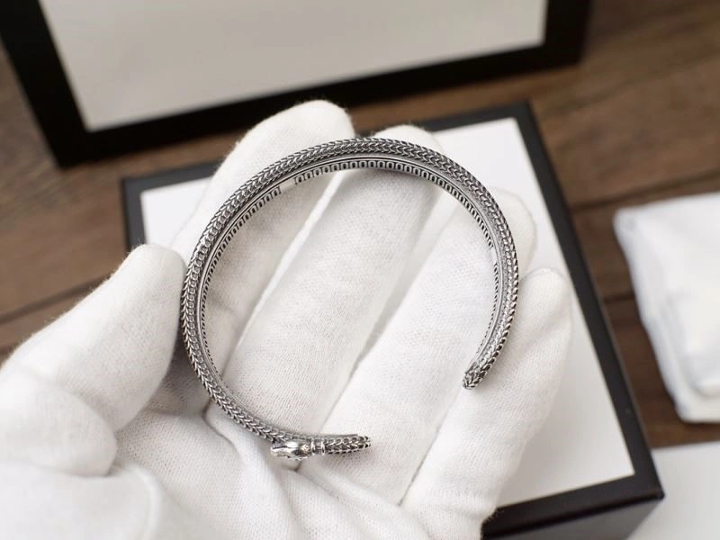 WeatherProof Gucci Bracelets 244149
